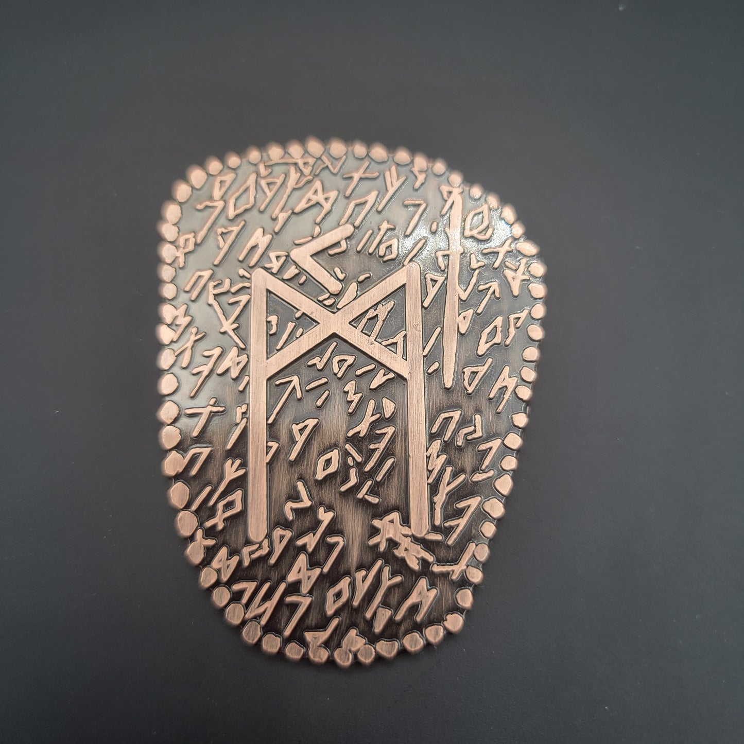 Solid Metal D2 Coin - Runic Writings