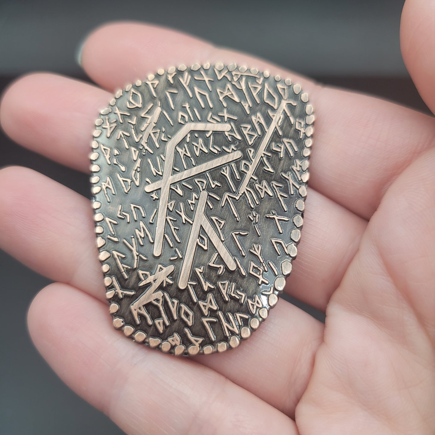 Solid Metal D2 Coin - Runic Writings