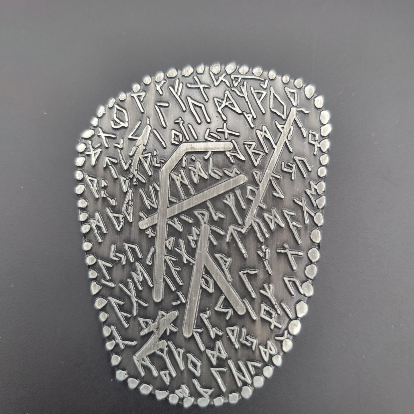 Solid Metal D2 Coin - Runic Writings